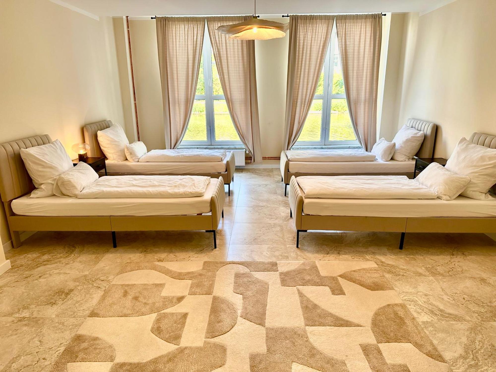 Sanierte 5 Zimmer Luxus Standard Apartment Auf 350Qm Hamburg Dış mekan fotoğraf