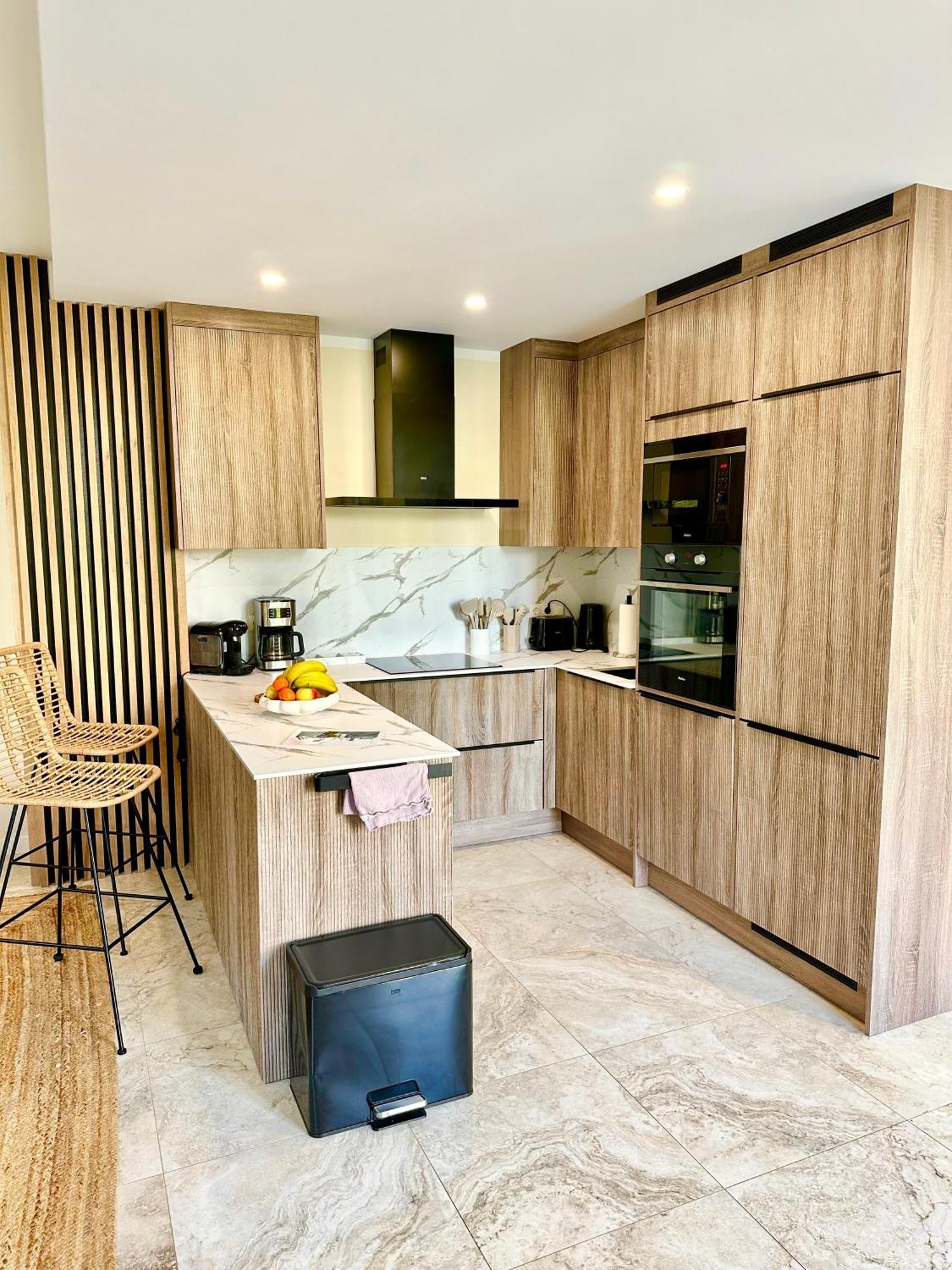 Sanierte 5 Zimmer Luxus Standard Apartment Auf 350Qm Hamburg Dış mekan fotoğraf