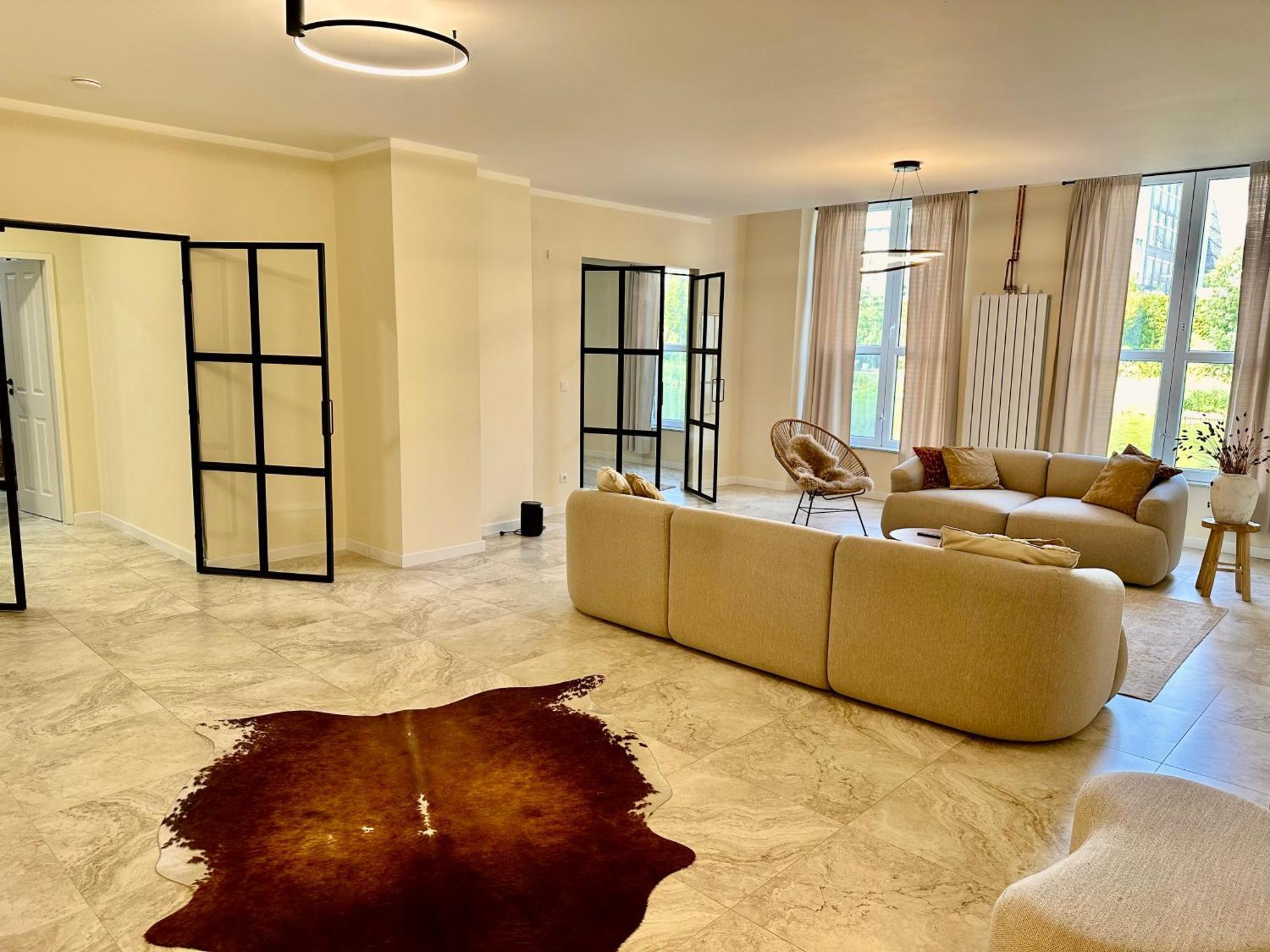 Sanierte 5 Zimmer Luxus Standard Apartment Auf 350Qm Hamburg Dış mekan fotoğraf