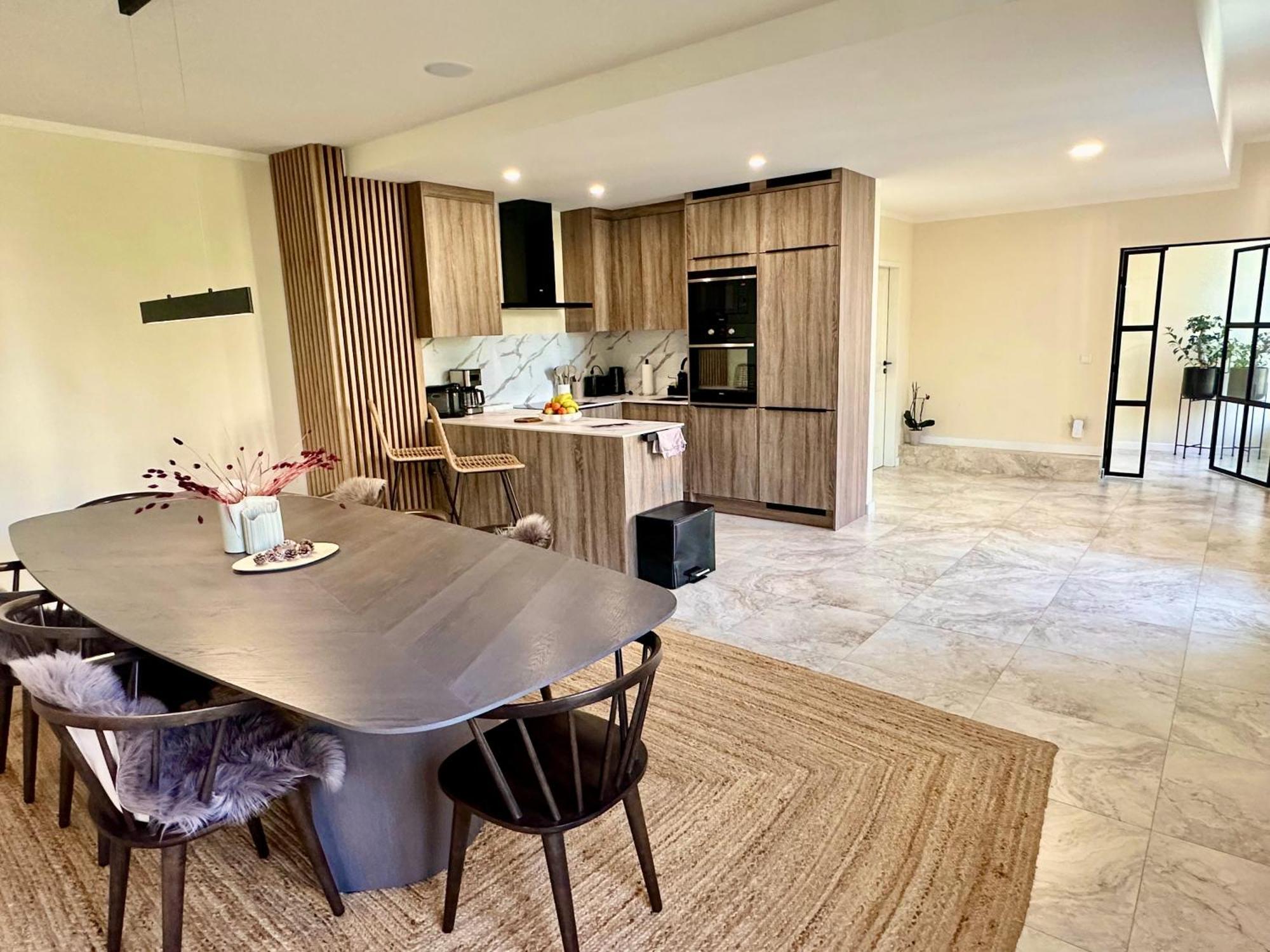 Sanierte 5 Zimmer Luxus Standard Apartment Auf 350Qm Hamburg Dış mekan fotoğraf